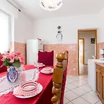 Apartamento Brzic-2 By Interhome *
